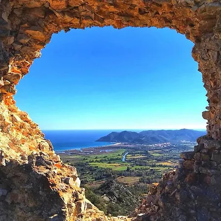 Casa Torre Porto Corallo